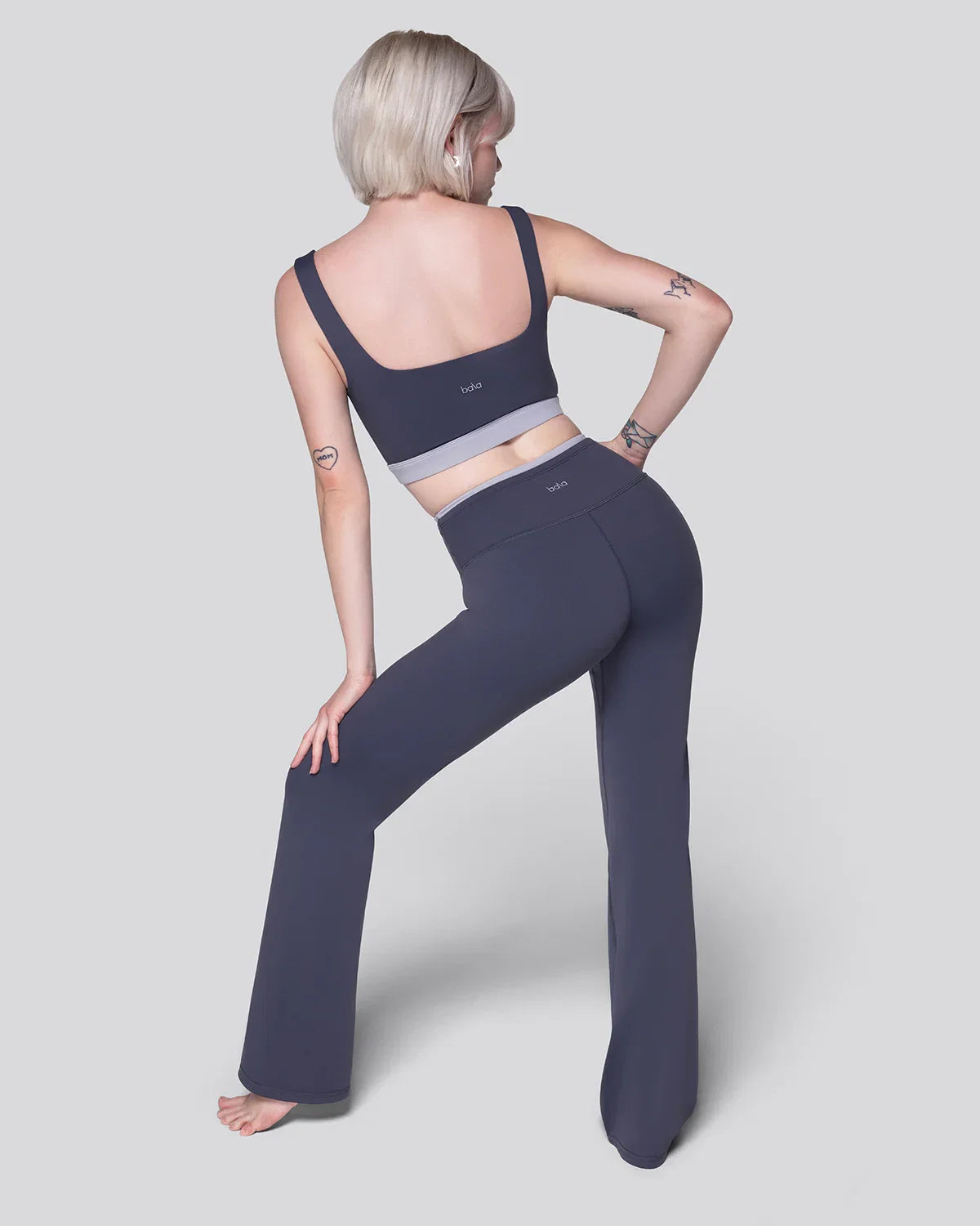 The Flared Legging | Charcoal